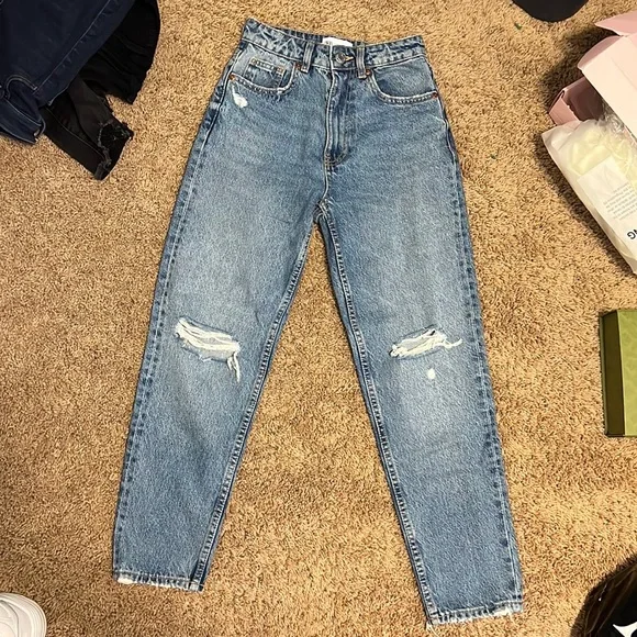 Zara Jeans Zara Classic Mom Fit High Rise Ankle Length Blue